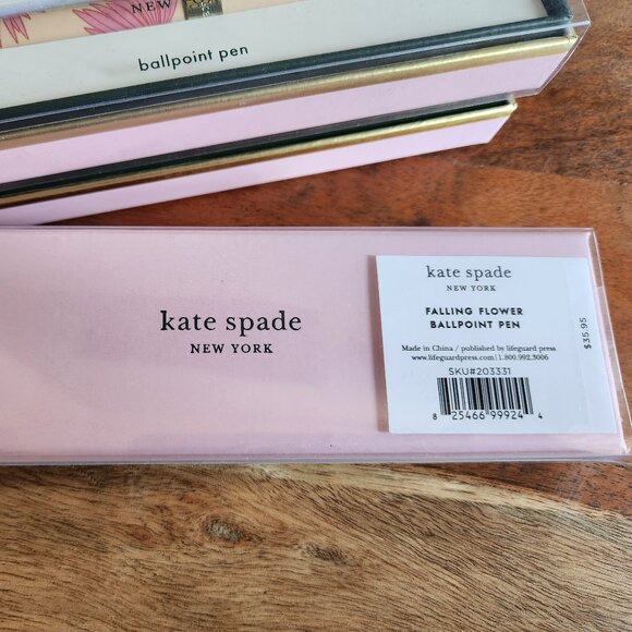 Kate Spade New York - Falling Flower Ballpoint Pen - NWT - Picture 2 of 3